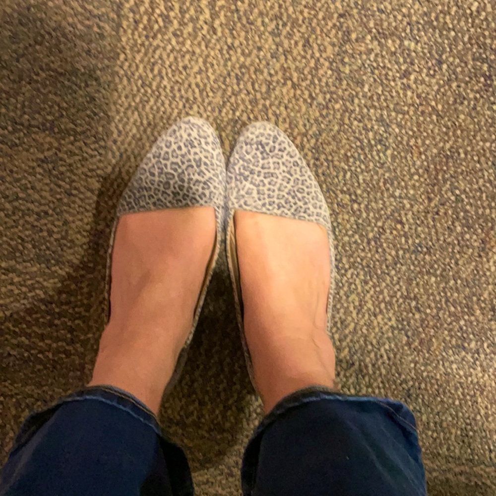 Lucky brand size 9 leopard flats